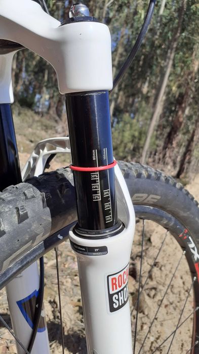 Merida BigNine carbono RockShox SID