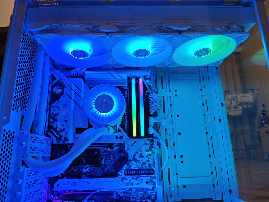 Sprzedam PC – Mocny, Nowoczesny, Gotowy do pracy