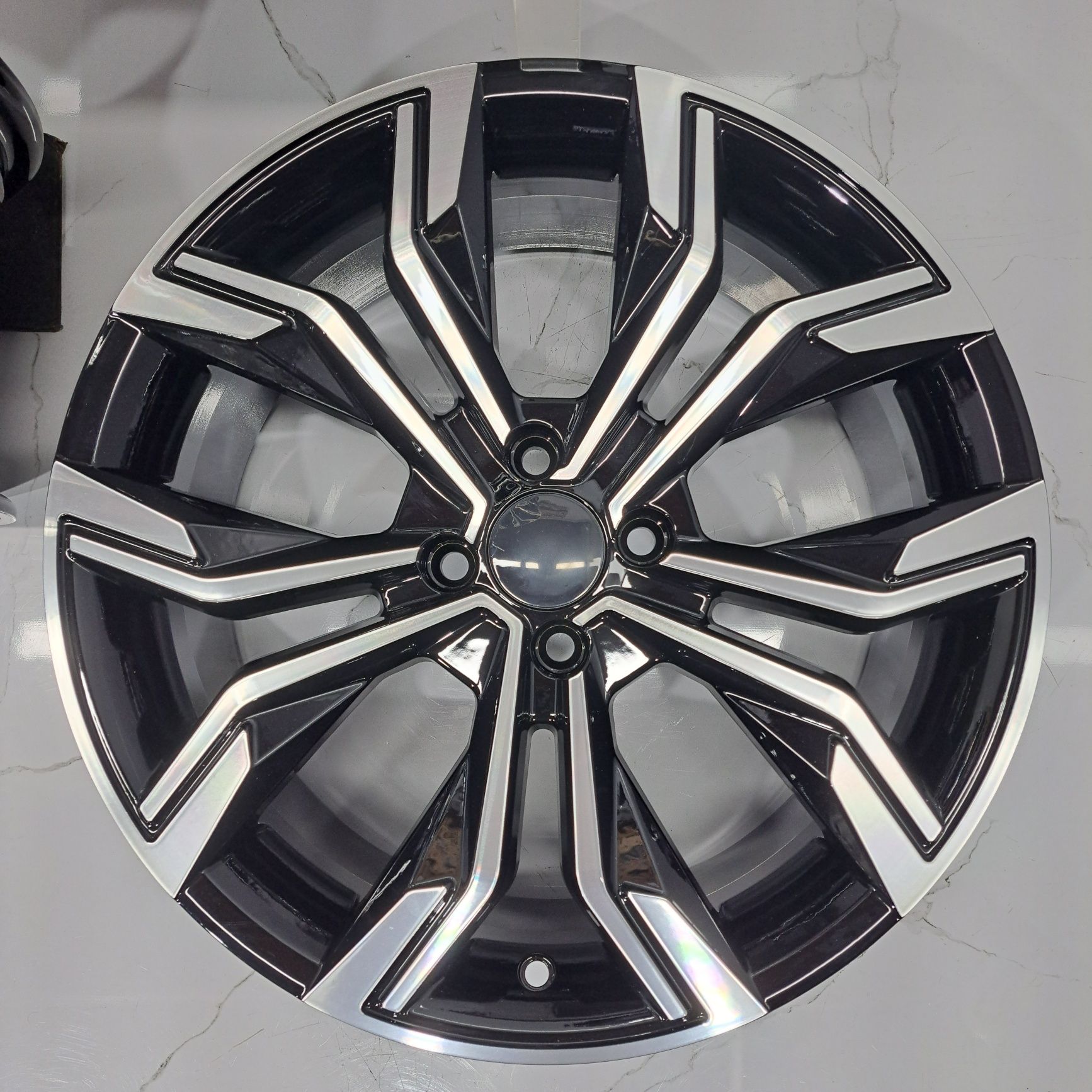 Jantes 17" LOOK Renault clio captur Toyota Dacia Nissan Opel 4x100