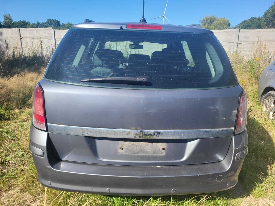 Opel Astra H Z155 kombi, błotnik, drzwi, Klima kierownica lampy