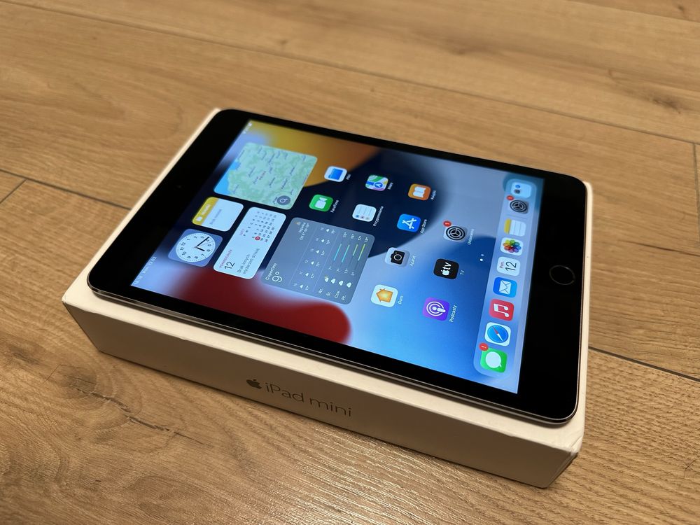 Idealny iPad Mini 4 128 GB SPACE GRAY w PERFEKCYJNYM stanie!