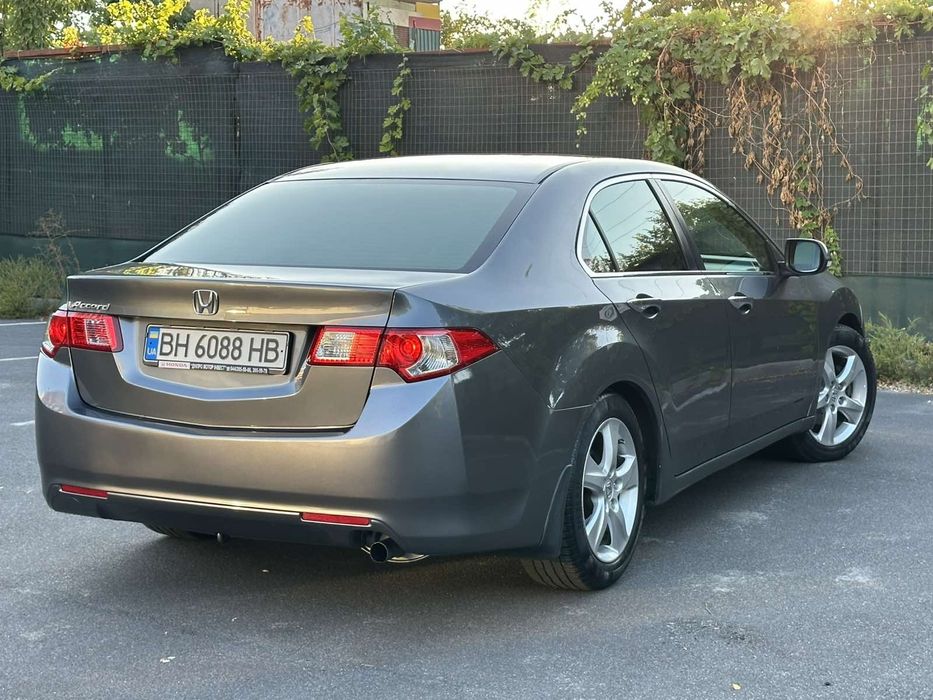 Продам Honda Accord 2008