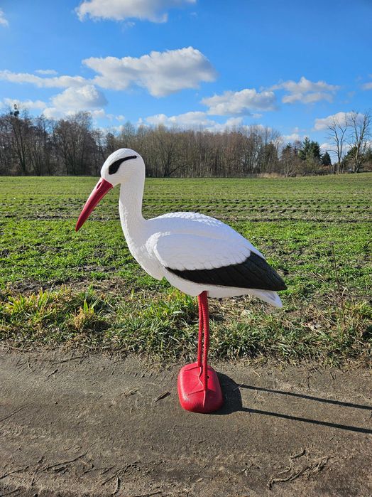 Wysoka figurka bocian bociek wiosna lato na ogród działkę prezent