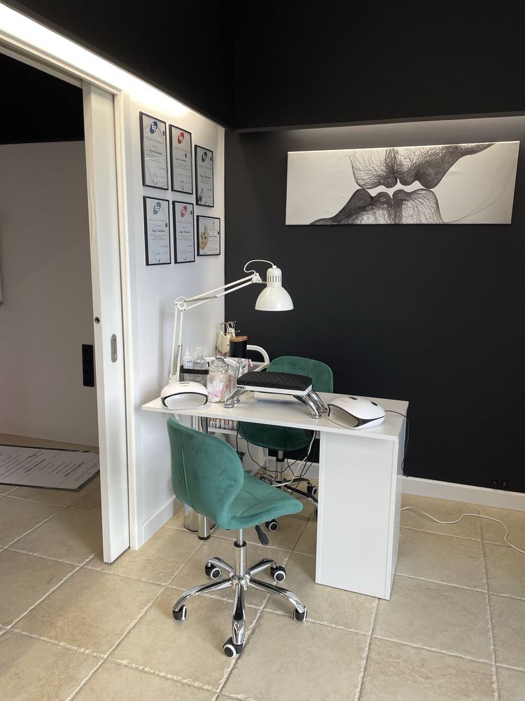 Stanowisko manicure, centrum Pruszcz Gdański