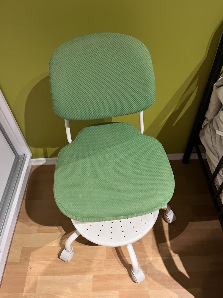 Ikea Vimund krzesło obrotowe dla dziecka