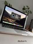 Macbook Pro 2014. 256 gm 8 Gm ram 13 cali