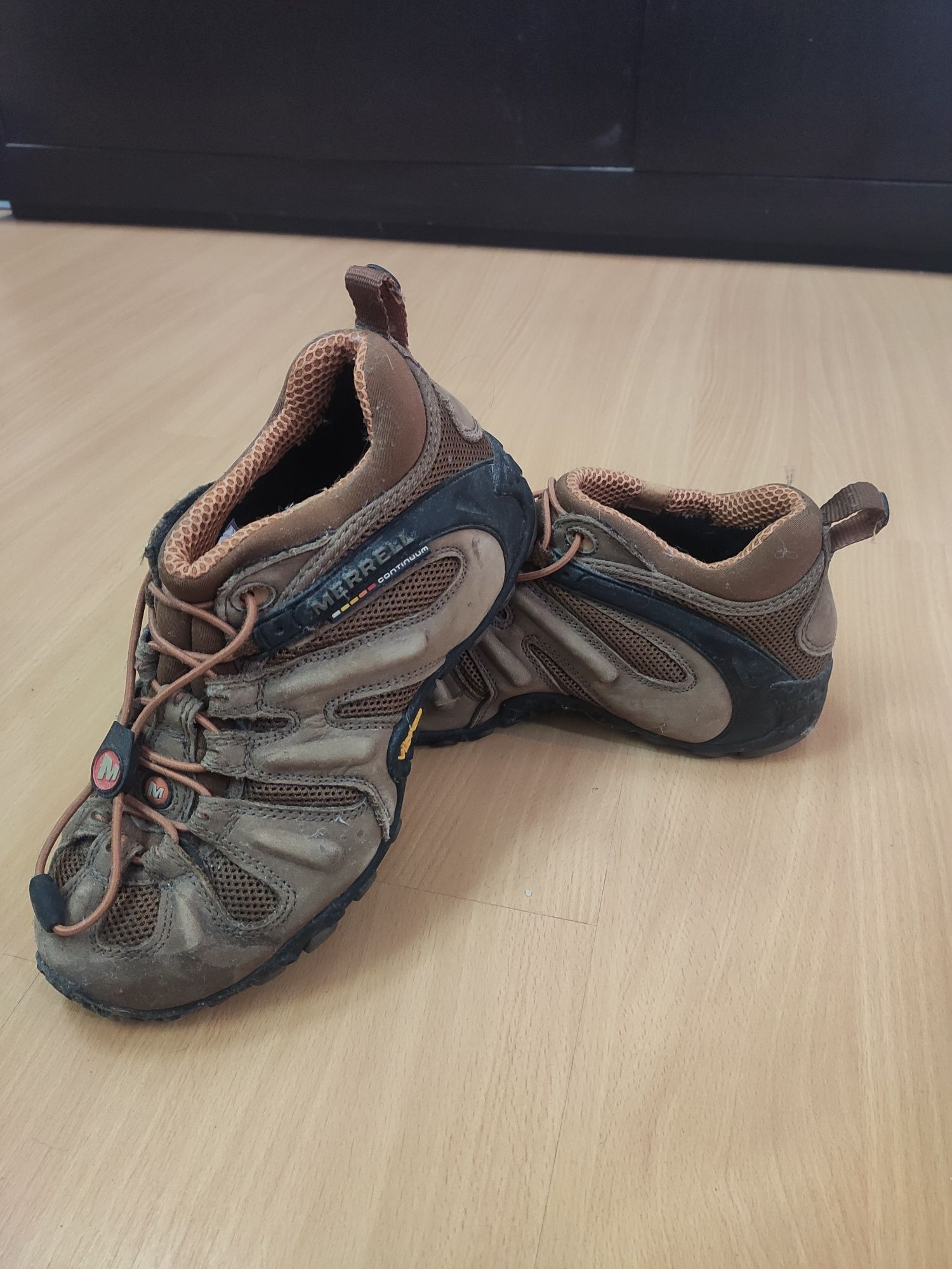 Sapatos Merrell 37.5