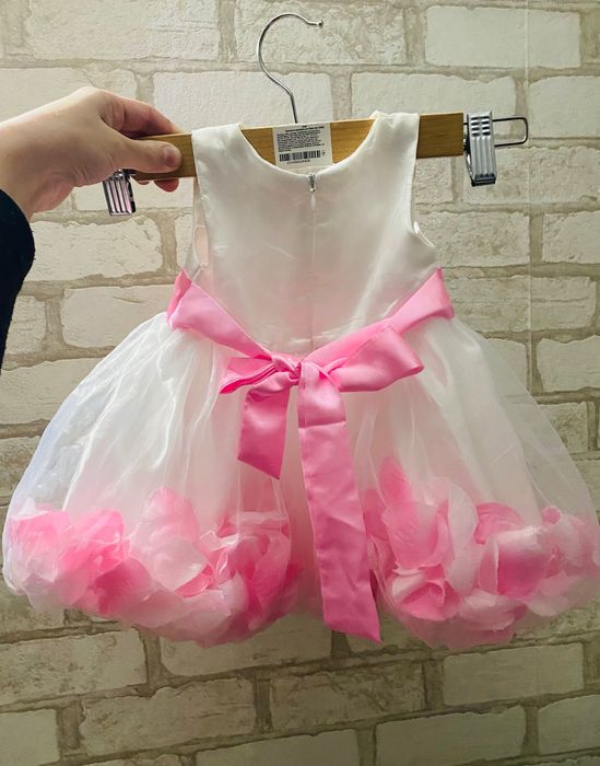 Сукня для хрещення  або святкова