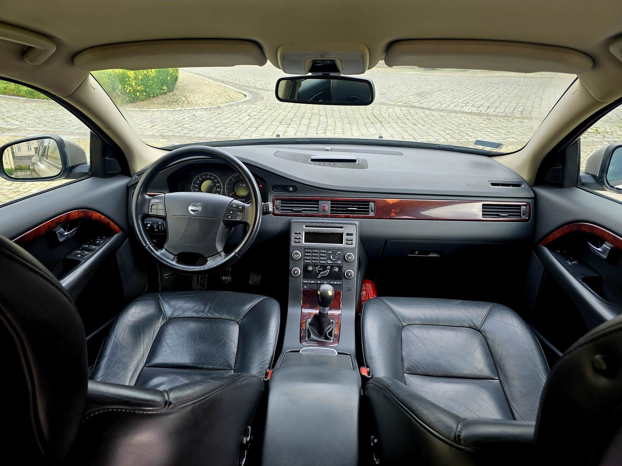 Zamiana Volvo V70 SkoryKlimatronicEl.KlapaNaviParktronicAlufelgi!