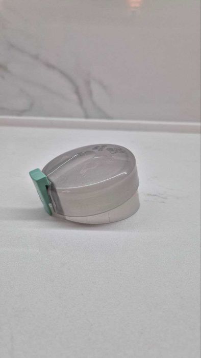 Кришка кавомолки Bosch Siemens MKM 00056753 original Кнопка 00031944