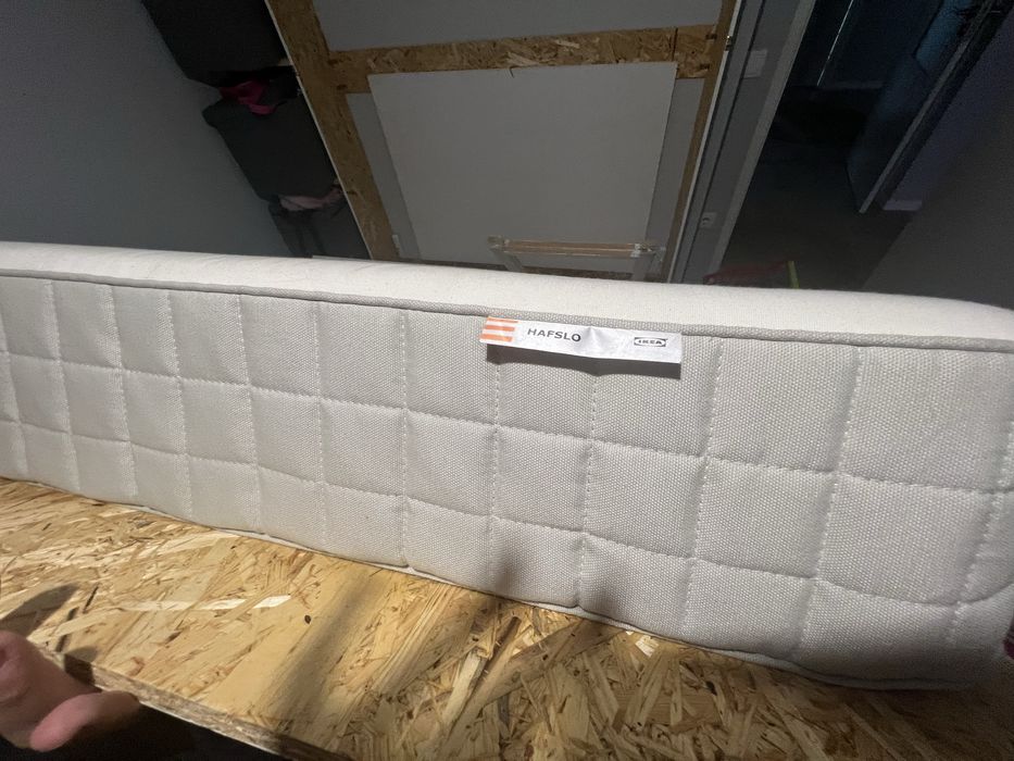 Colchao do ikea semi novo 1,40x2,00 m