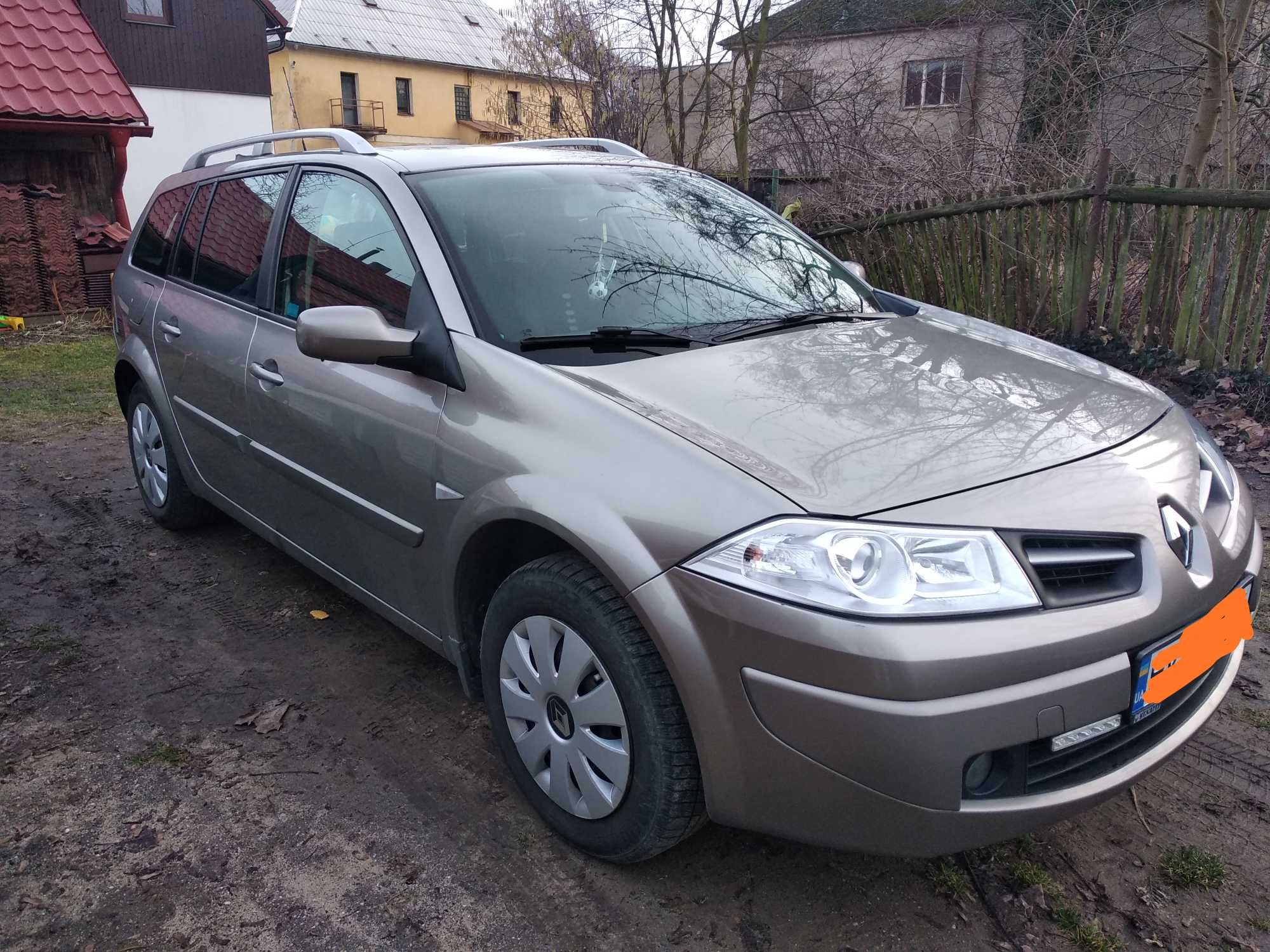 Renault Megane 2  рік виробництва 2009