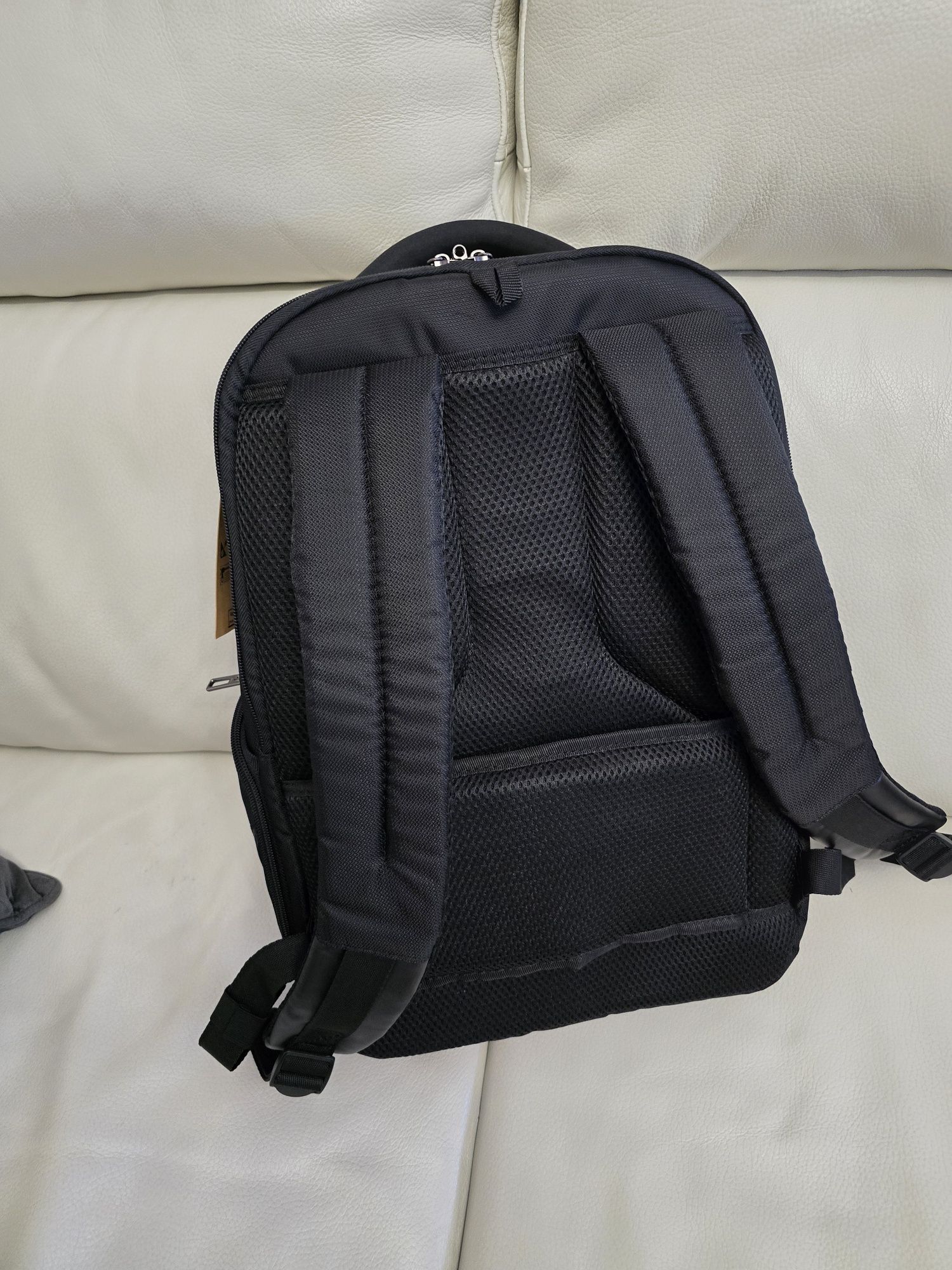 Mochila samsonite 15.6 (nova)