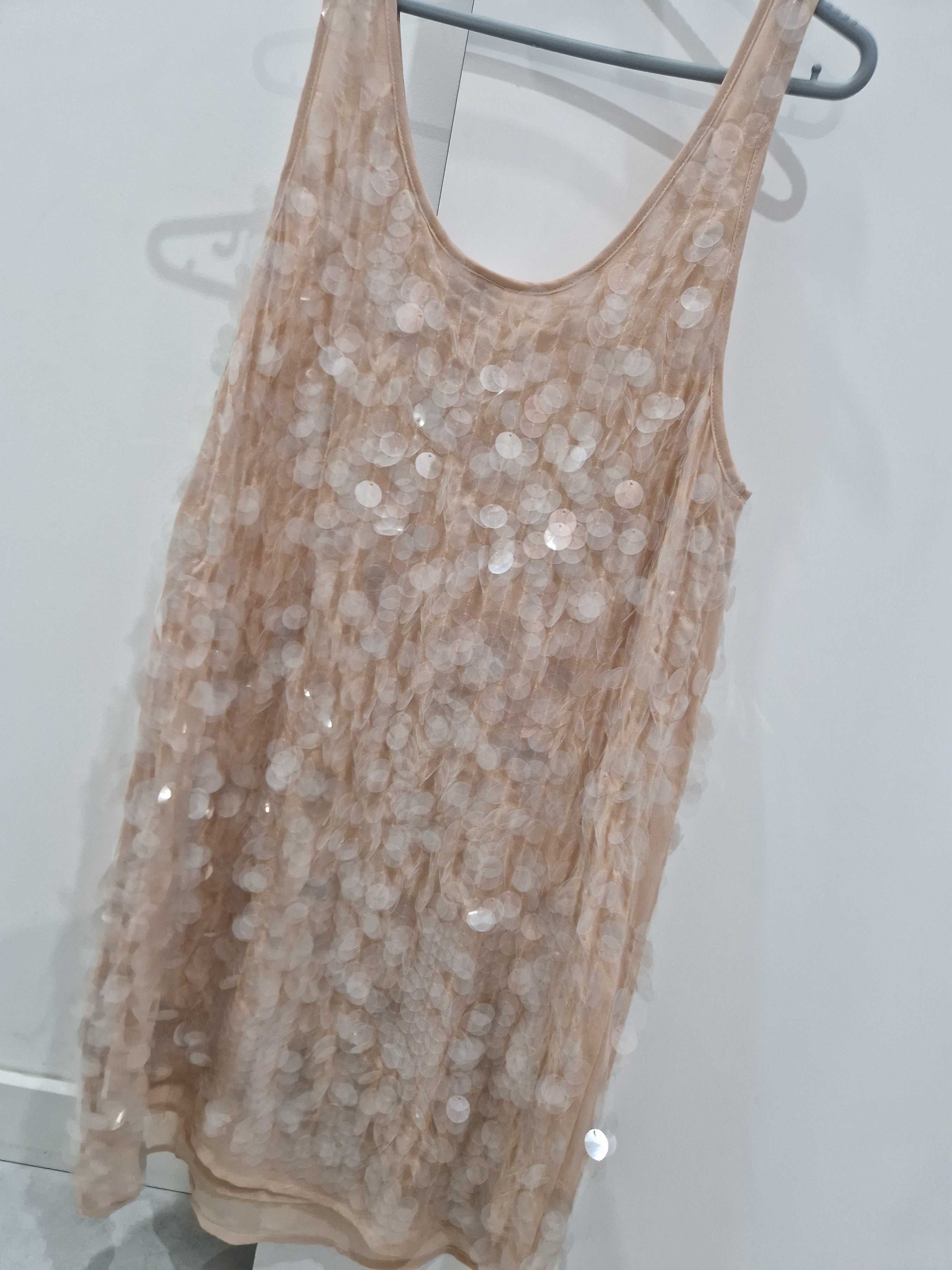 Sprzedam sukienkę wieczorową r.M Vila Clothes