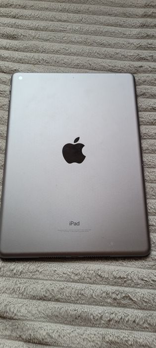 Планшет Apple A1893