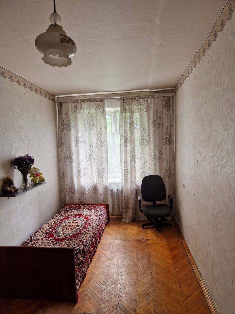 Продам 3к квартиру Бровари вул Гагаріна Центр