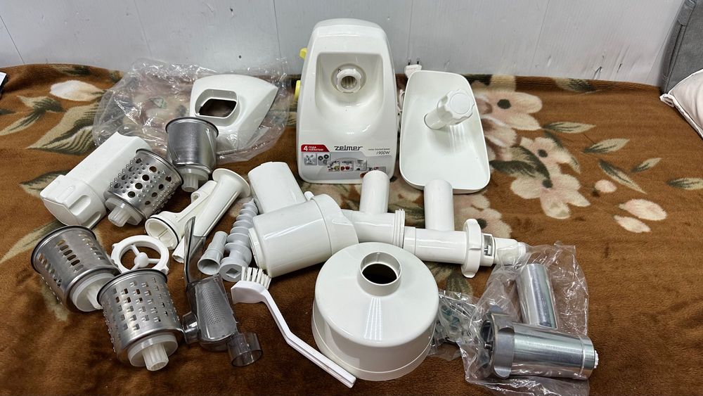 Мясорубка/соковыжималка  Zelmer