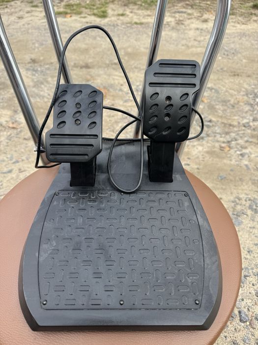 Ігрове кермо професійне Thrustmaster T-150