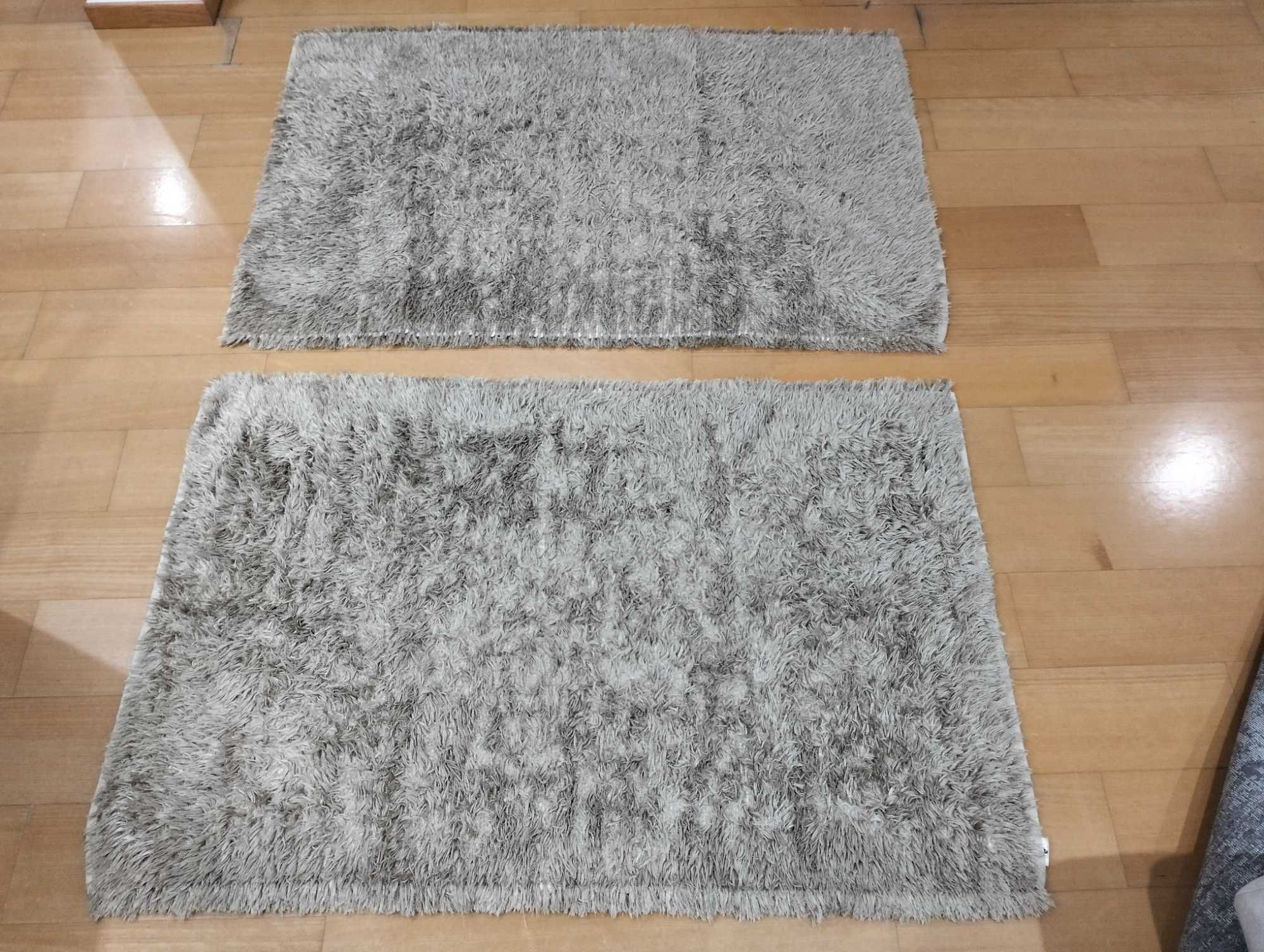 Conjunto de 2 tapetes de quarto (tons bege) - Medidas 1,55mx1m