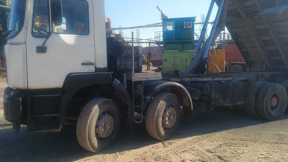 Самоскид MAN 35.364 з місцем за кабіною під грейфер кран маніпулятор