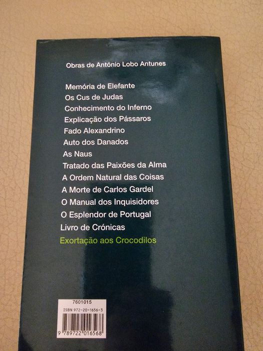 Livro "Exortação aos crocodilos "
