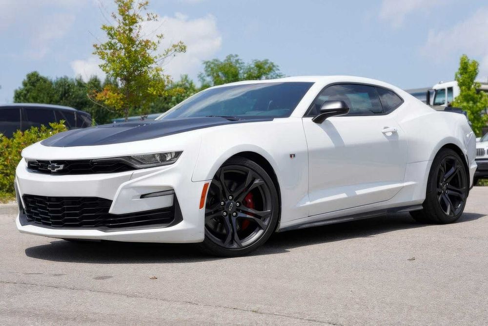 Chevrolet Camaro 1SS Coupe      2020
