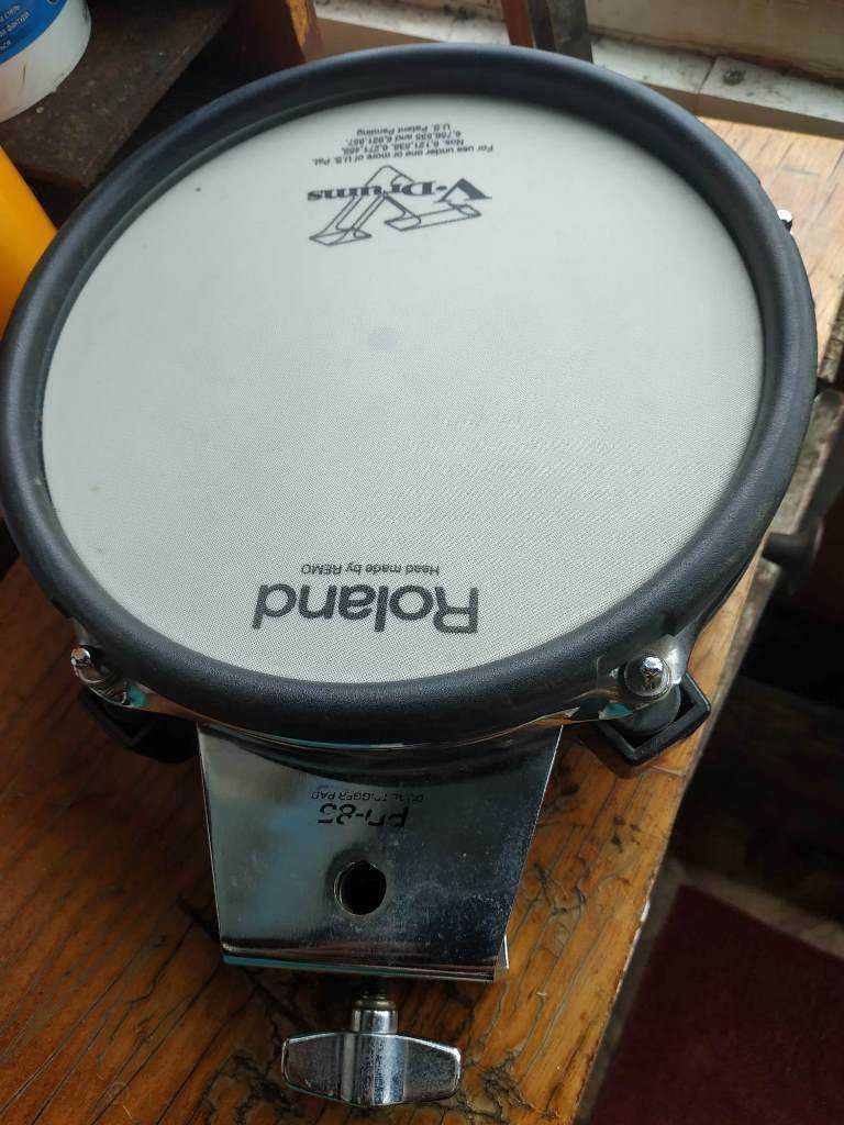 Roland-Pd-Bk-85-в отличном состоянии
