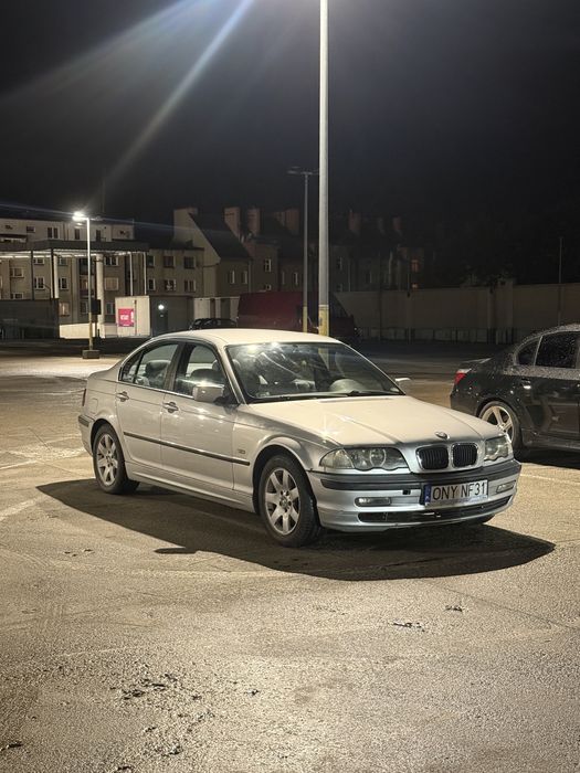 Sprzedam BMW e46 320i R6 150KM
