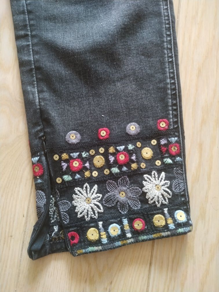 Jeansy Desigual r 46