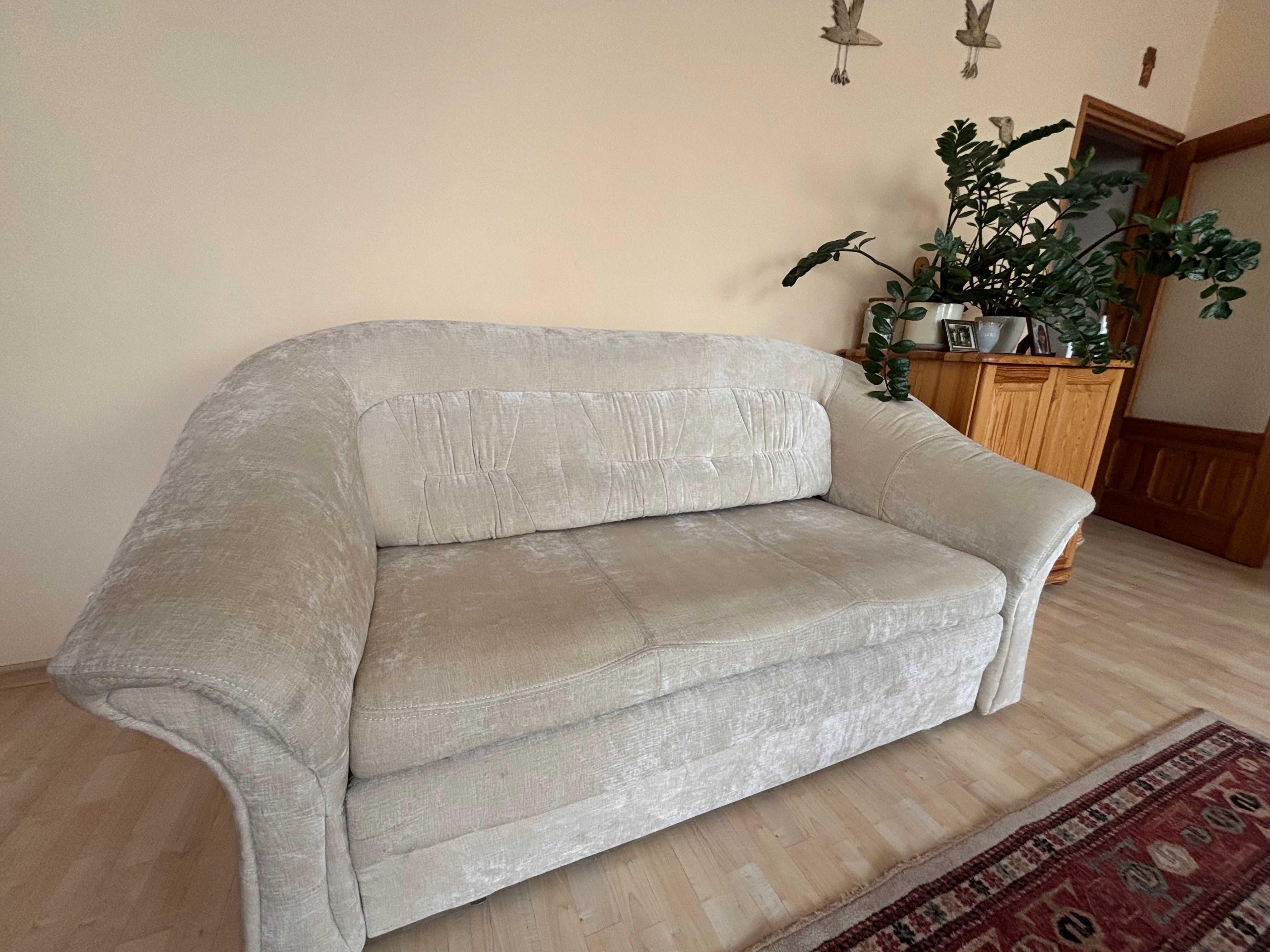 sofa rozkładana w bardzo dobry stanie