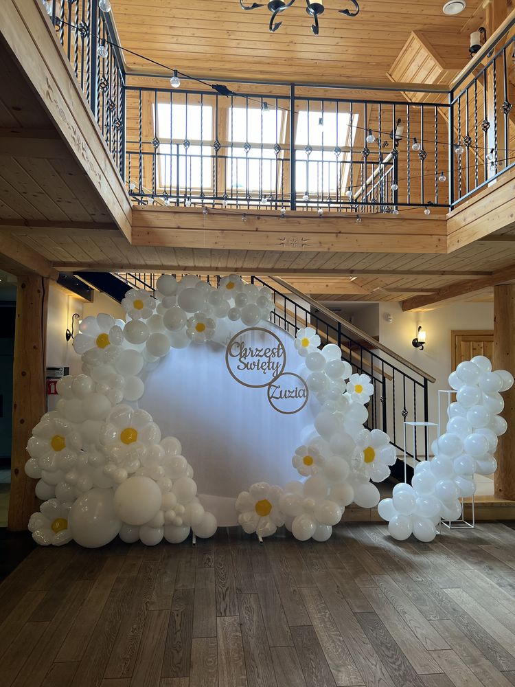 Dekoracje balonowe chrzest roczek baby shower panieński komunia