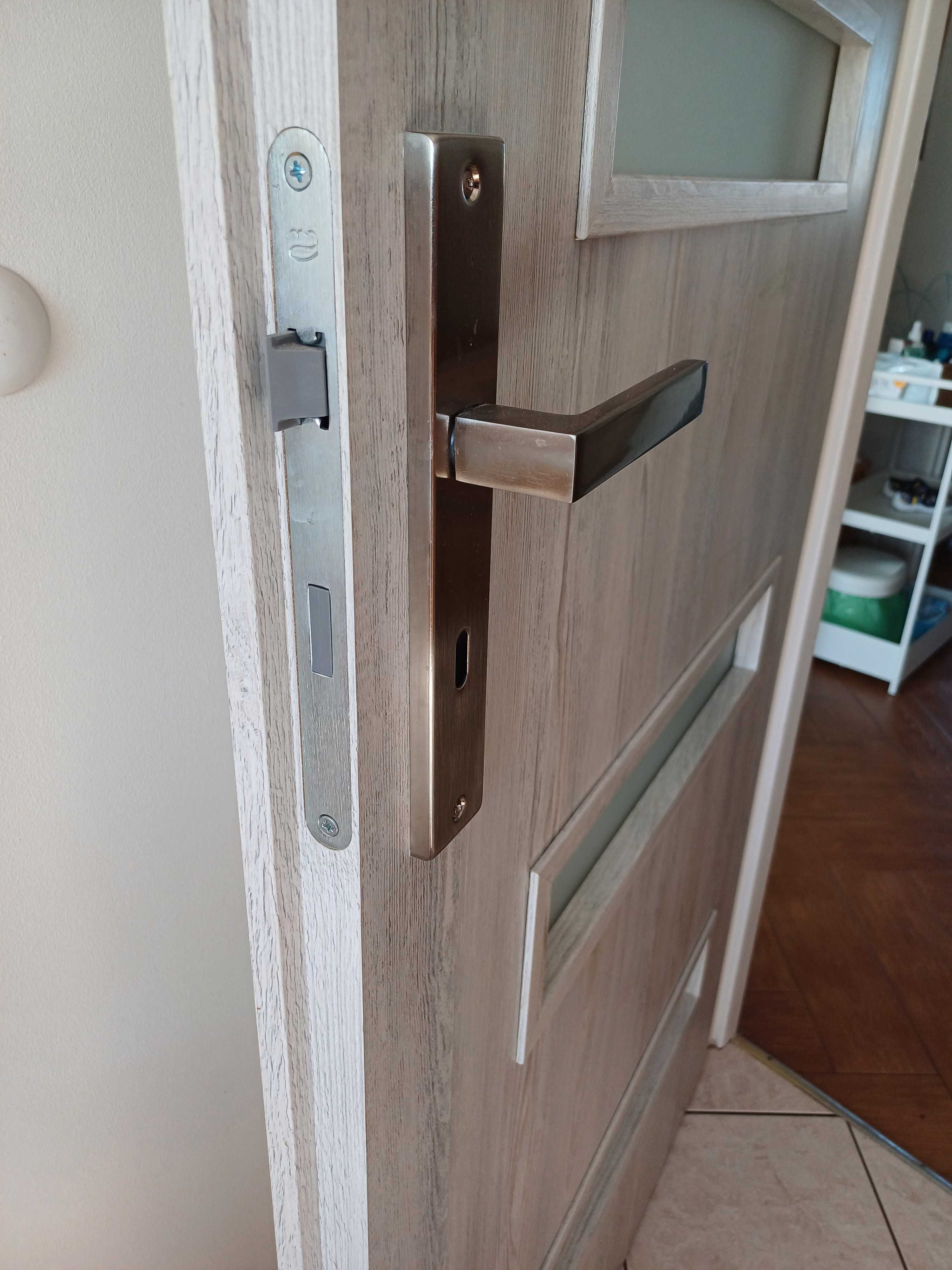 Drzwi przeszklone 60l, 80l