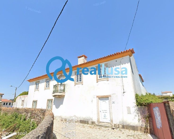 Moradia T5 restaurada ESMORIZ