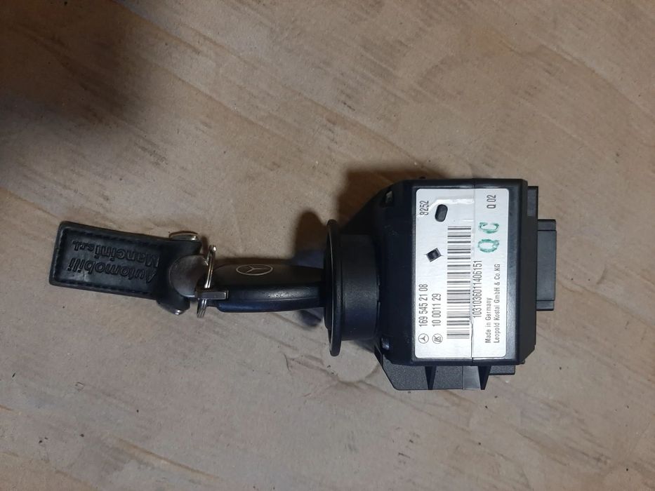 Stacyjka kluczyk MERCEDES A KLASA 1695452109 OE