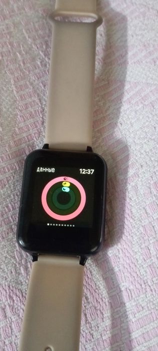 Смарт годинник  в гарному стані