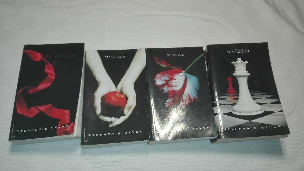 Livros em francês da saga twilight