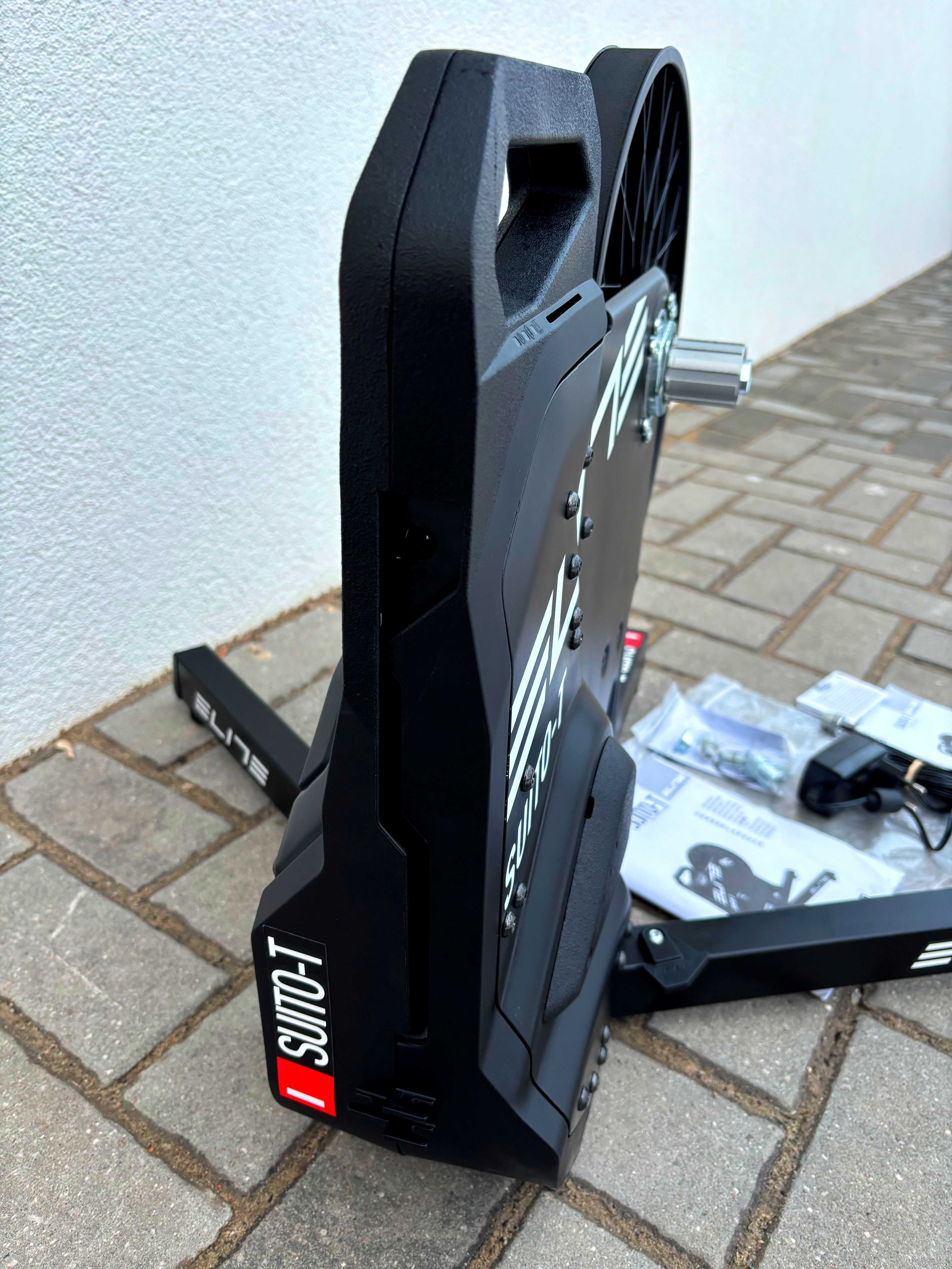 WYPRZEDAŻ z 3199zł Trenażer interaktywny * ELITE Suito-T * Rowerowy