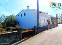 Moradia de tipologia T4 situada em São João do Peso - Vila de Rei