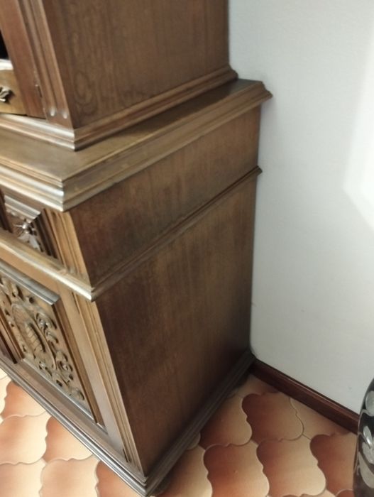 Armário Madeira Maciça