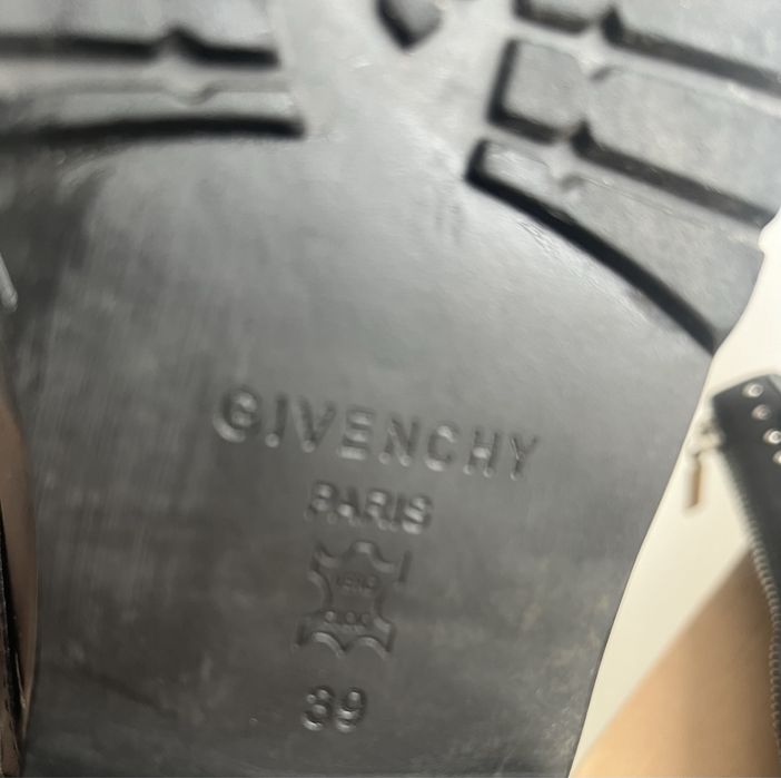 Ботинки шкіряні Givenchy