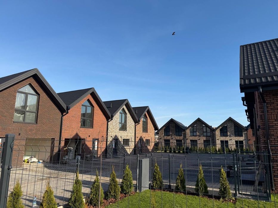 Bawarskie domy z klinkieru na Osiedlu Szlacheckim