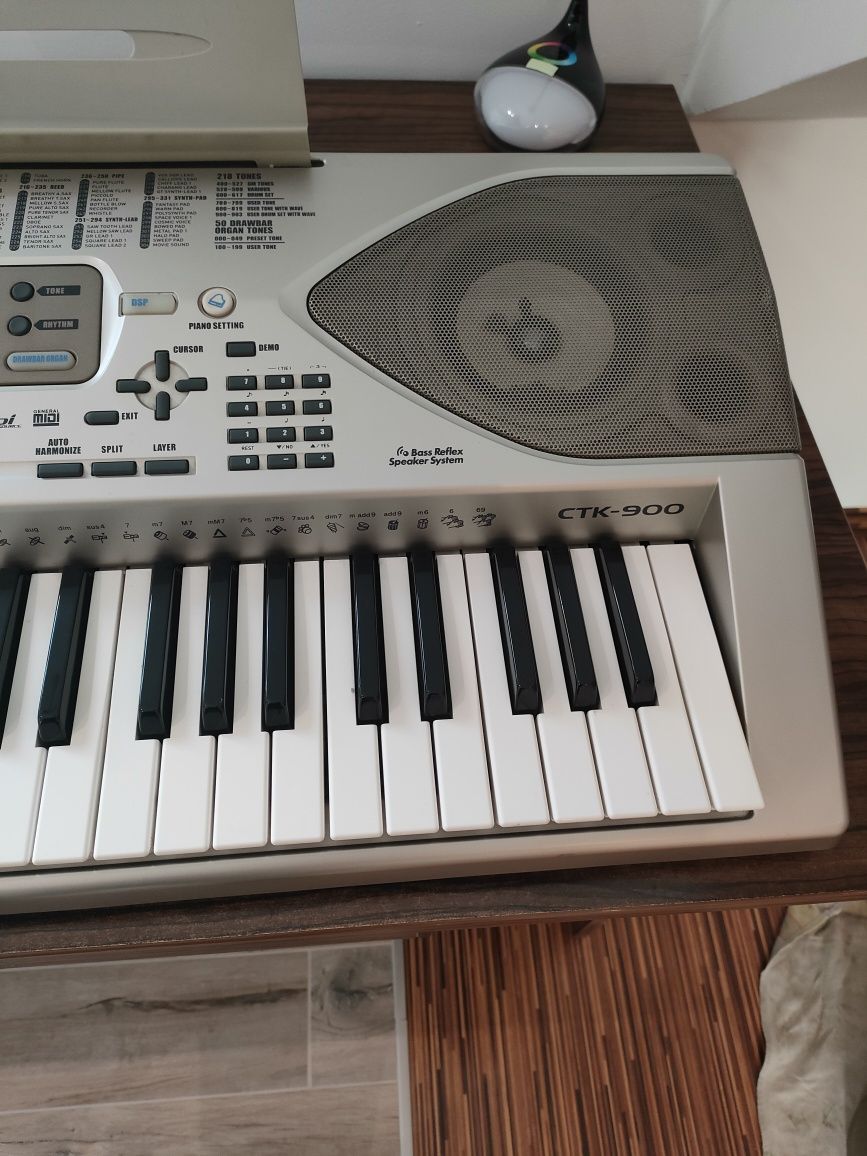 Keyboard Casio CTX-900