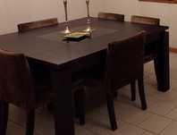Conjunto de mesa de jantar e cadeiras