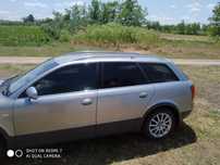 AUDI A4 B6,2001 року продаж обмін