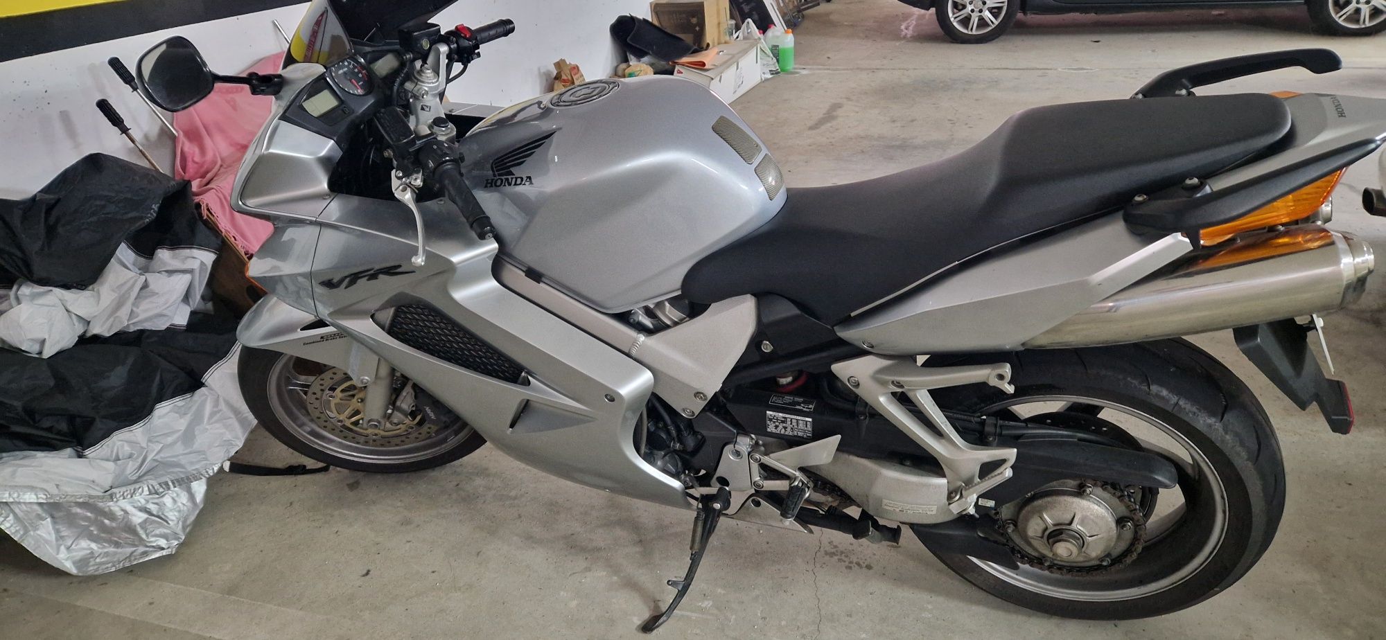 Honda vfr800vtec Ano 2005