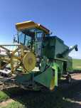 Продам комбайн John Deere 952