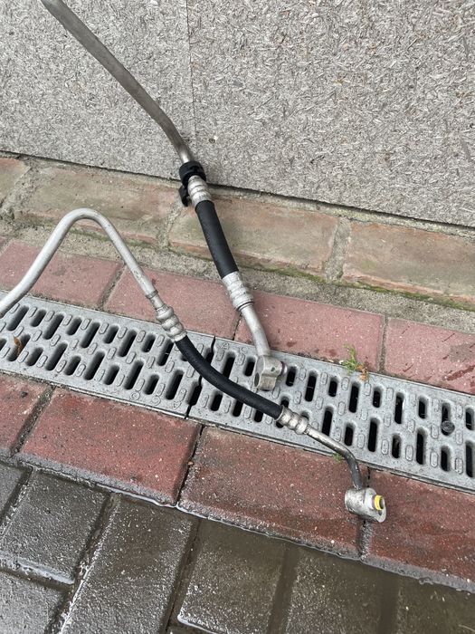 Przewody rurki klimatyzacji Vw golf V 5 1.4 16v