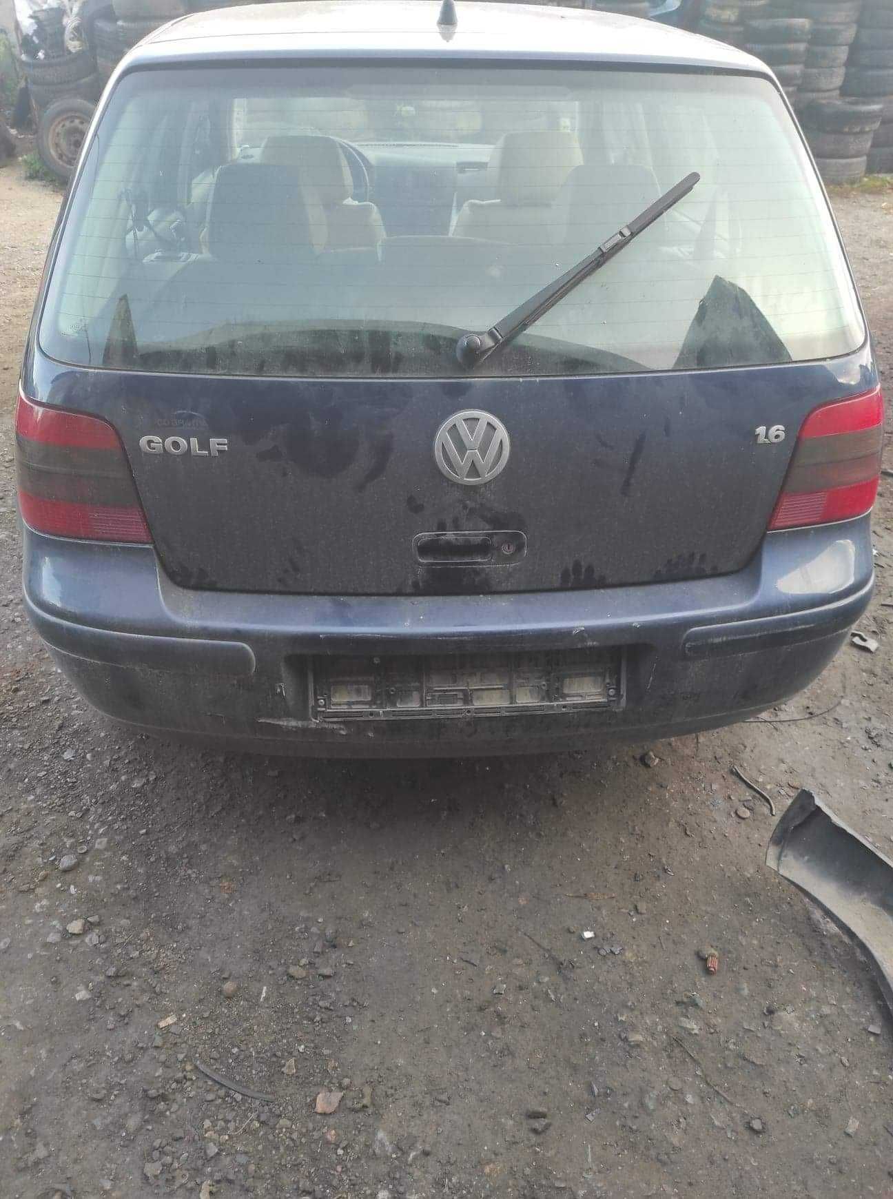 Golf IV Lampa Prawa Lewa Tył HTB