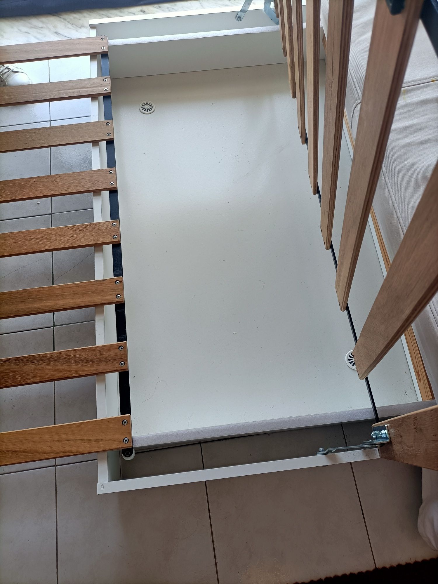 Sofá cama casal IKEA