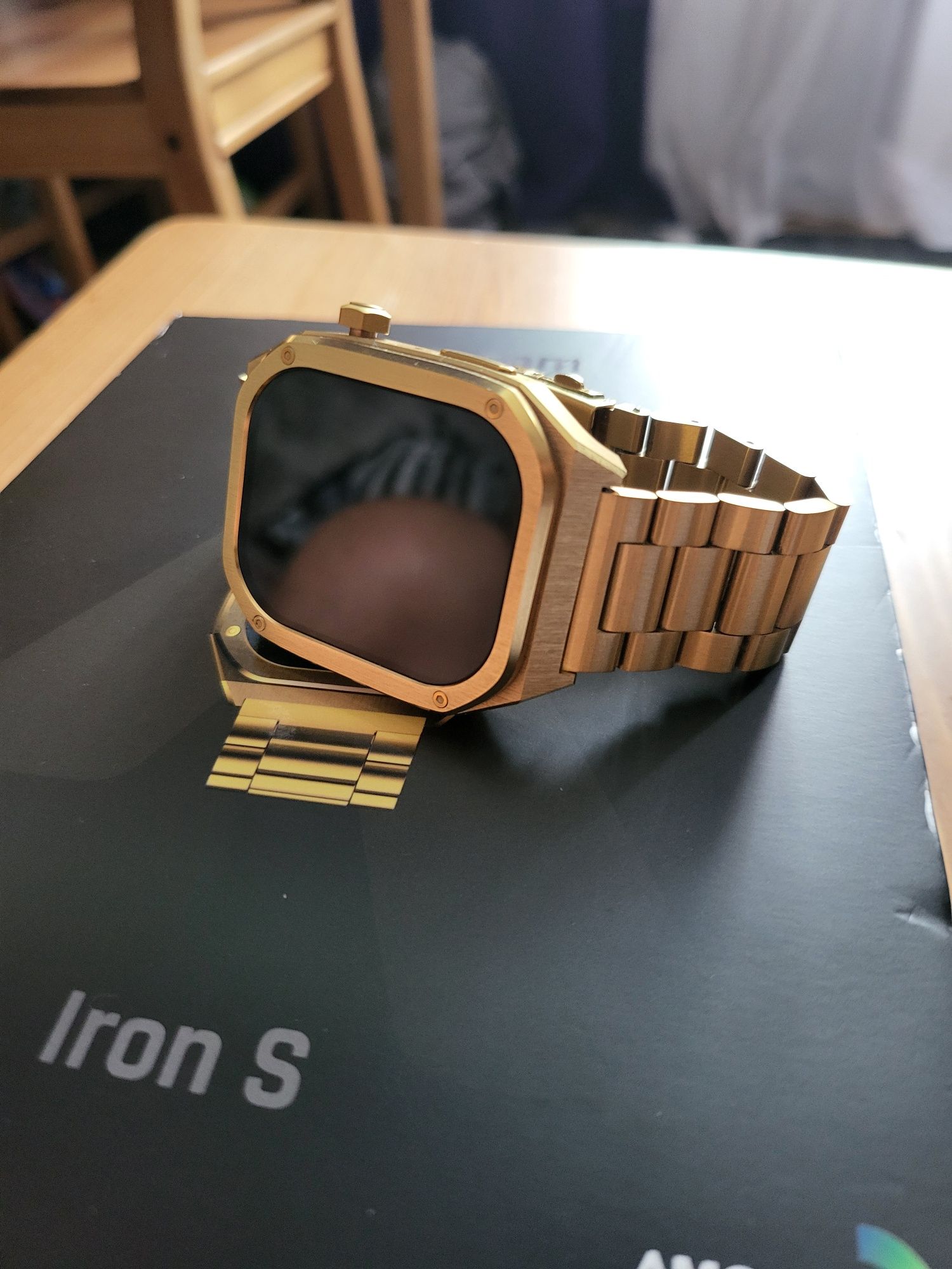 Maxcom Amoled Iron S
